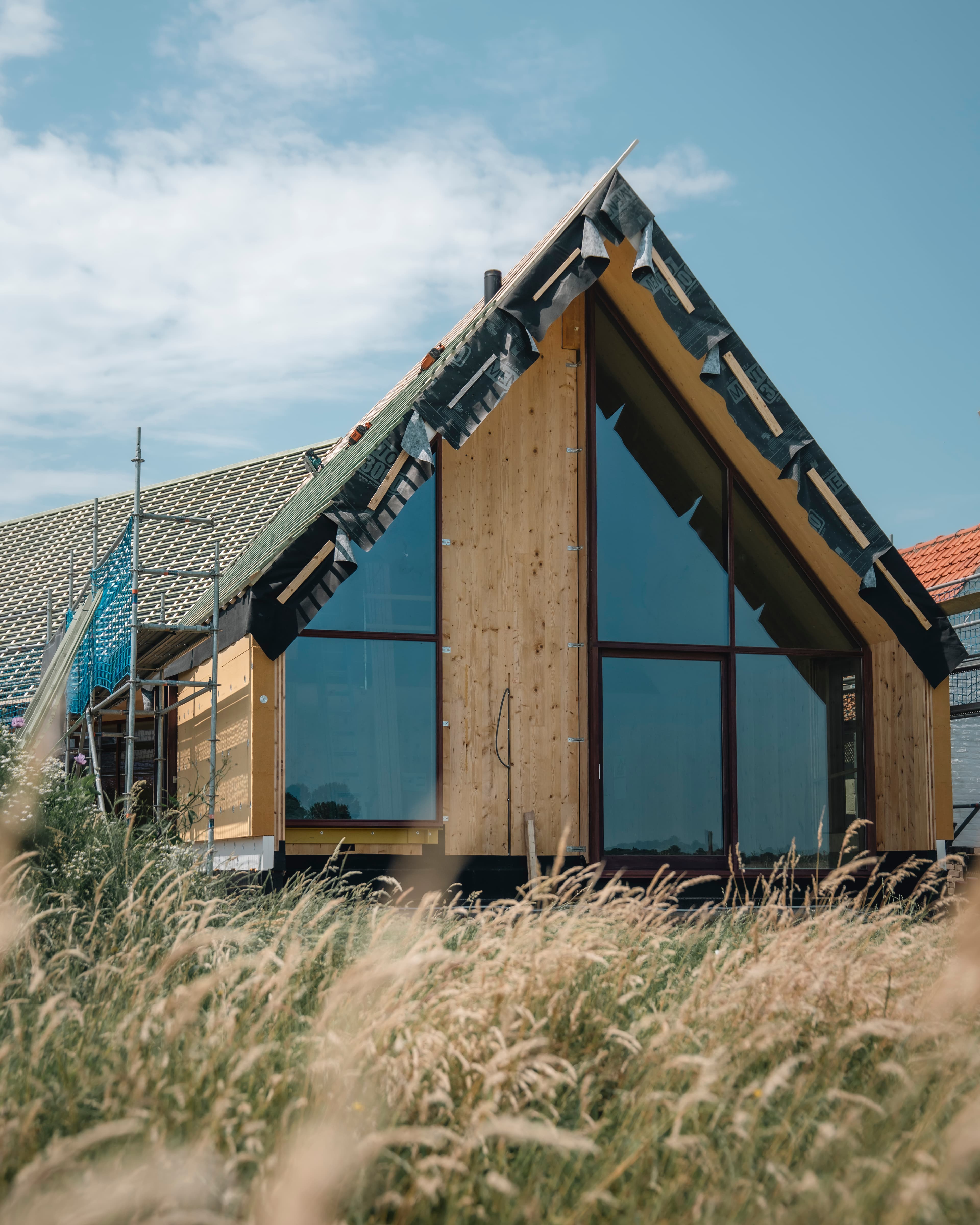 Prijsgids CLT-bouwen 2026: wat kost een houten woning écht?